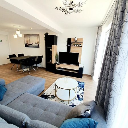 White House Apartments Dugi Rat Ngoại thất bức ảnh