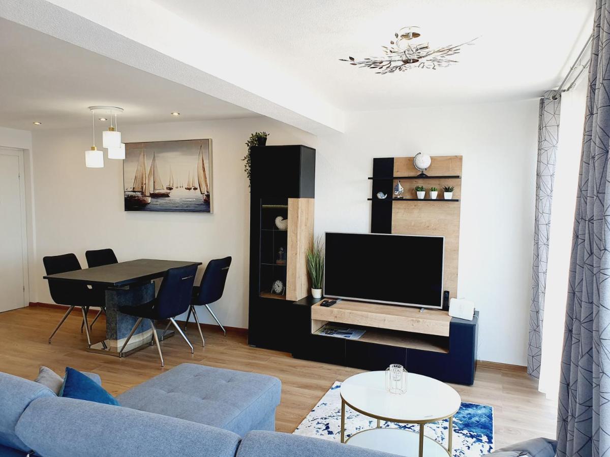 White House Apartments Dugi Rat Ngoại thất bức ảnh