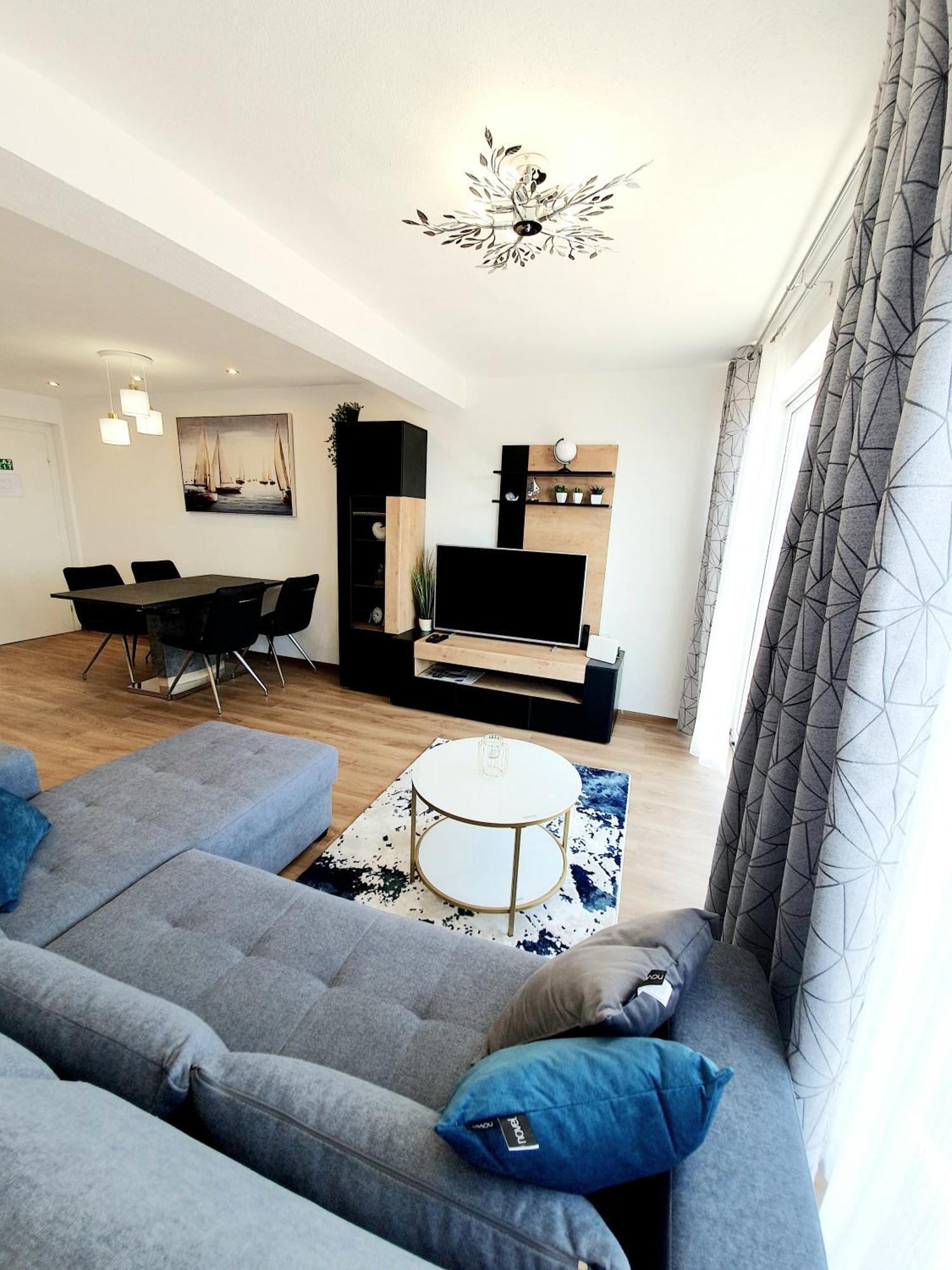 White House Apartments Dugi Rat Ngoại thất bức ảnh