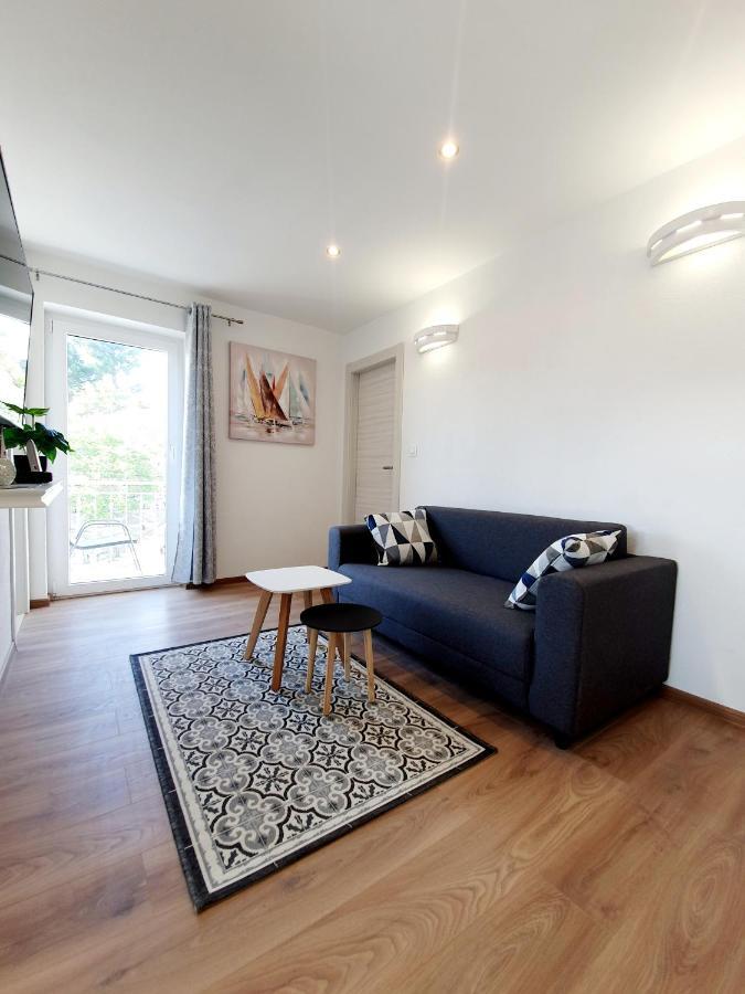 White House Apartments Dugi Rat Ngoại thất bức ảnh