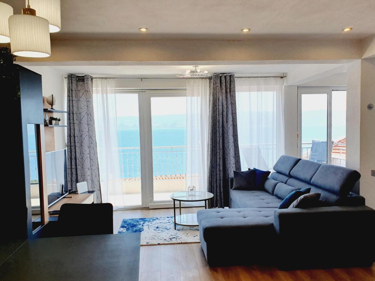 White House Apartments Dugi Rat Ngoại thất bức ảnh